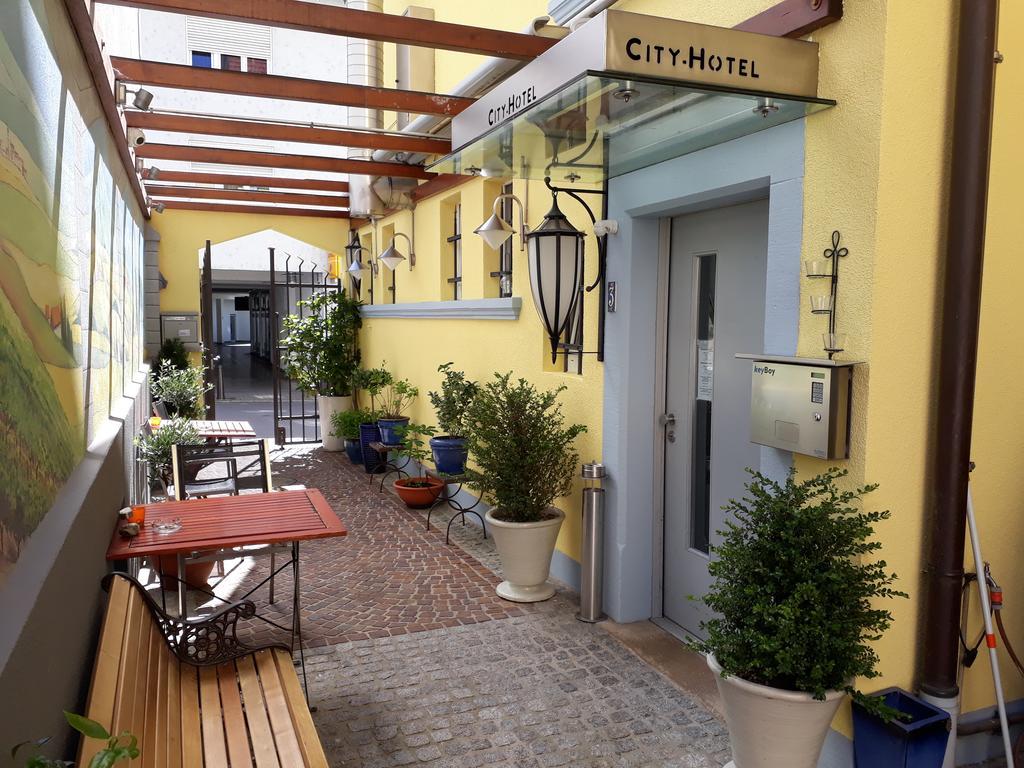 City Hotel Schopfheim Eksteriør bilde